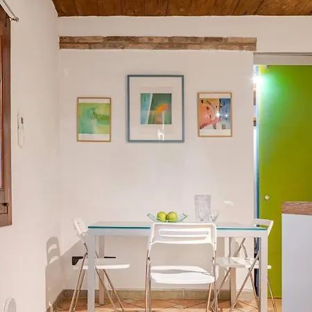 Casa Romana דירה פררה